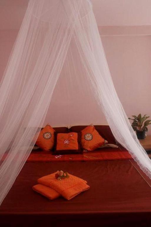 Kikie'S House Hostel Τσιάνγκ Μάι Δωμάτιο φωτογραφία